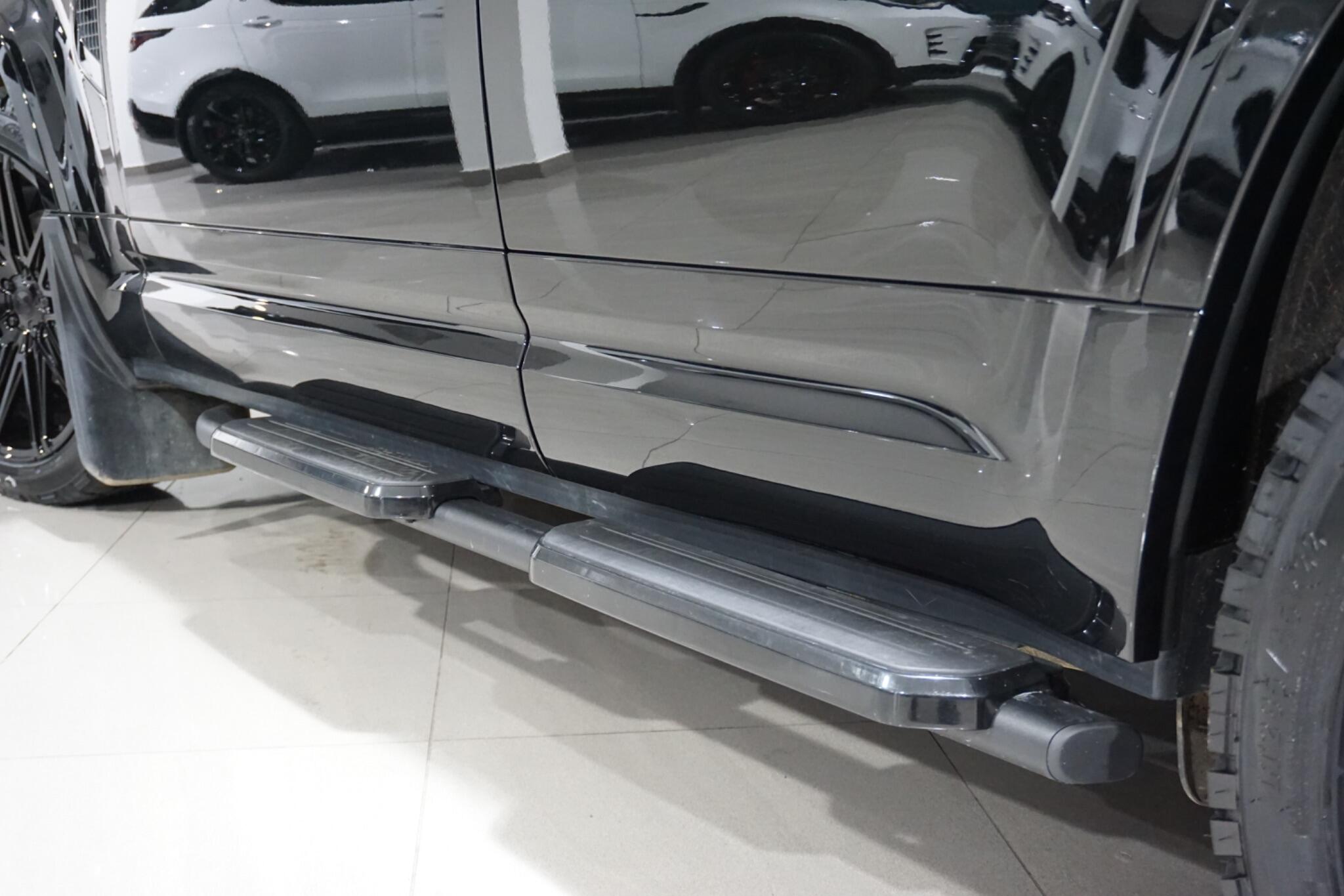 Land Rover Defender 110 3.0 D250 MHEV XS Edition SUV 5dr Diesel Auto 4WD Euro 6 (s/s) (250 ps)